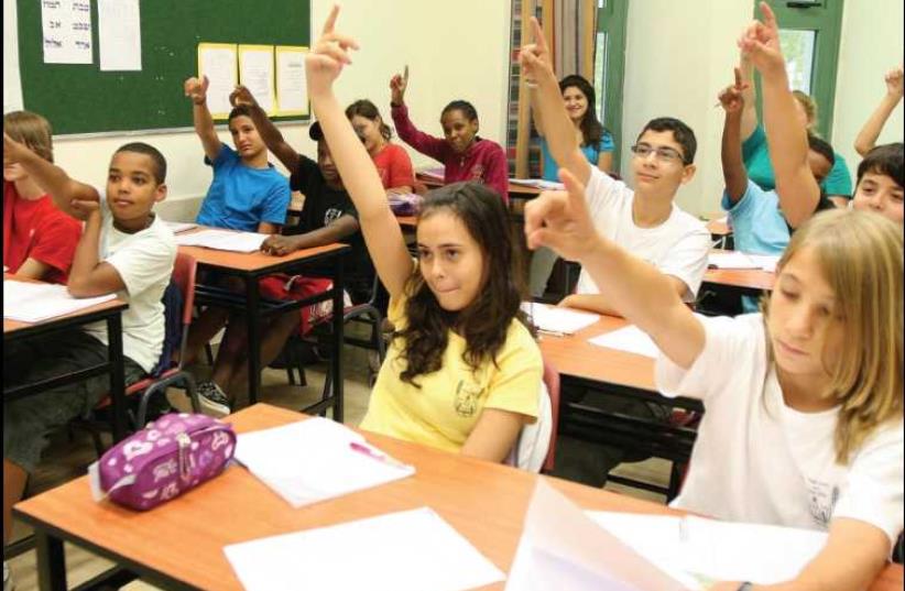 School children in class (photo credit: MARC ISRAEL SELLEM)