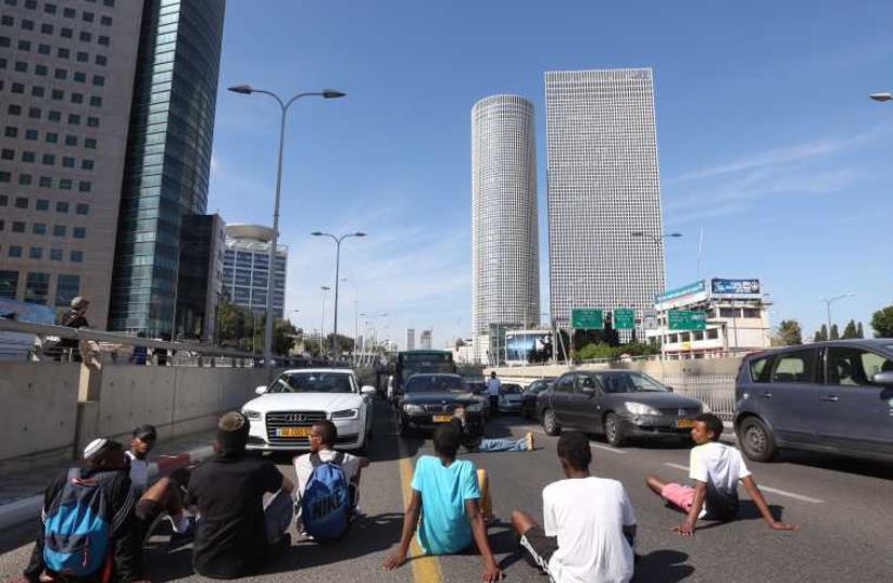 Ethiopian - Israel protest in Tel Aviv (photo credit: MARC ISRAEL SELLEM/THE JERUSALEM POST)