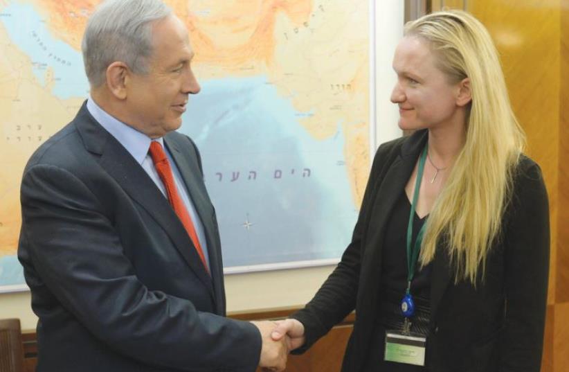 PRIME MINISTER Benjamin Netanyahu meets Wikimedia Foundation executive director Lila Tretikov (photo credit: GPO)