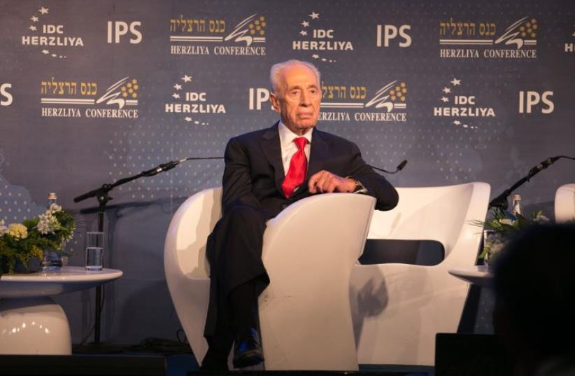 Former president Shimon Peres (photo credit: EREZ HARODI - OSIM TSILUM)