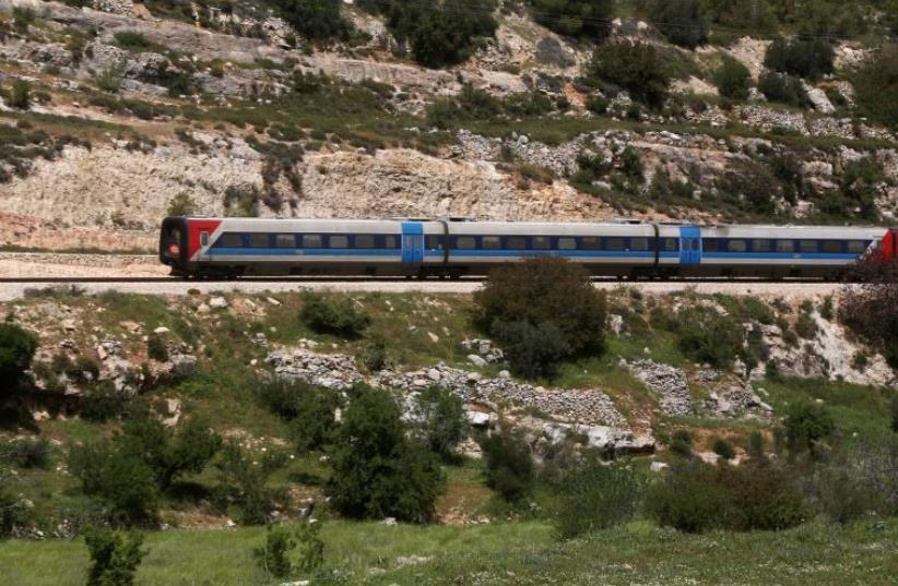 Israeli train (photo credit: MARC ISRAEL SELLEM/THE JERUSALEM POST)