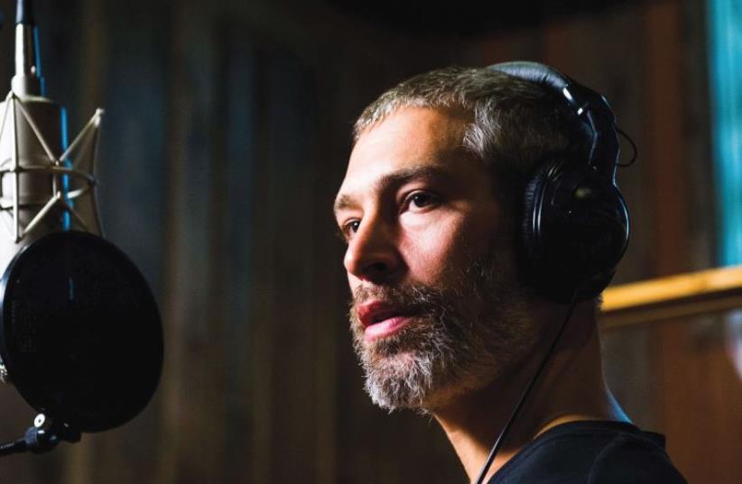 ‘I LEARNED that it’s all about inspiration – about making music that inspires me, and if I’m inspired, then the audience will be inspired,’ says reggae hip-hop artist Matisyahu. (photo credit: Courtesy)