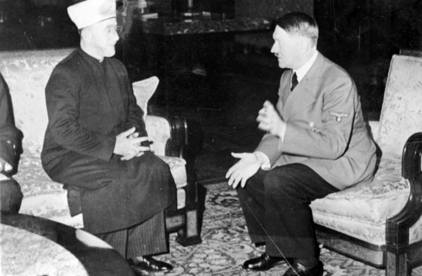 Entrevue entre Hitler et le Grand mufti en 1941 (photo credit: Wikimedia Commons)