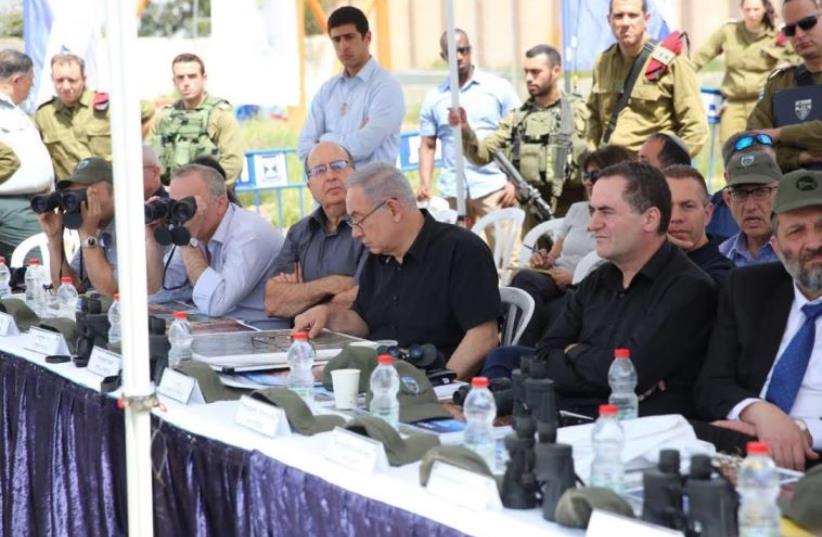 Netanyahu and his security cabinet visit IDF's Judea and Samaria division (photo credit: PRIME MINISTER'S OFFICE)