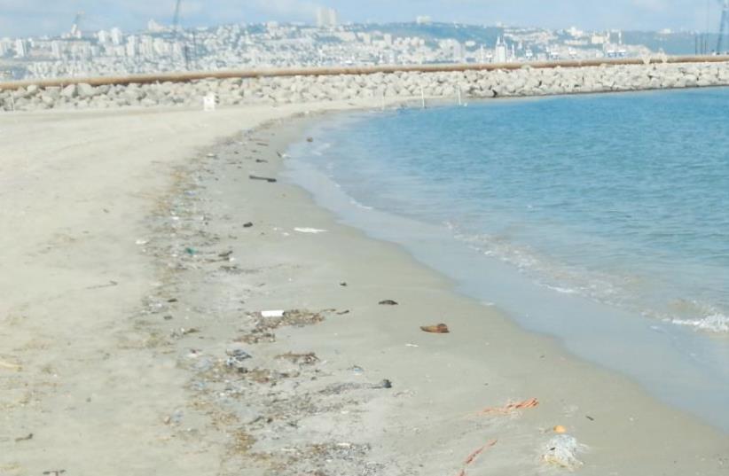 KIRYAT HAIM BEACH, north of Haifa, is seen on July 14. In the survey conducted a few days earlier, it was ranked among the cleanest in the country. (photo credit: YAEL SHAI/ENVIRONMENT MINISTRY)