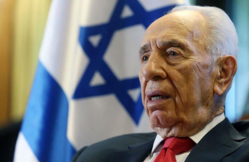 Shimon Peres (photo credit: MARC ISRAEL SELLEM/THE JERUSALEM POST)