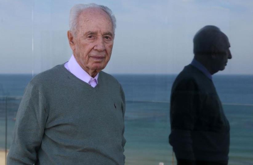 Shimon Peres (photo credit: MARC ISRAEL SELLEM)