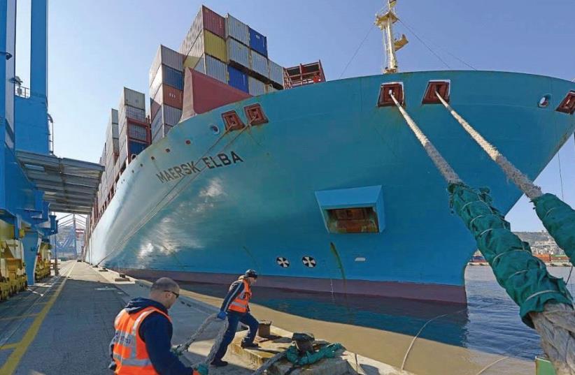 The ‘Maersk Elba’ docks at Haifa Port (photo credit: WARHAFTIG VENIZIAN)