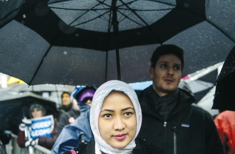 Muslims in Europe (photo credit: REUTERS)