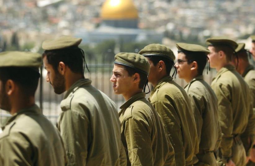 IDF soldiers (photo credit: MARC ISRAEL SELLEM)