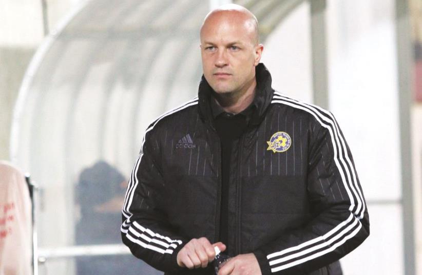 Jordi Cruyff is set to step down from the front office to become Maccabi Tel Aviv’s head coach on a full-time basis next season, while retaining his responsibilities as sports director (photo credit: ADI AVISHAI)
