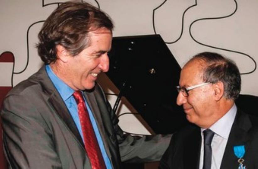 French Ambassador Bigot with Prof. Shimon Benita 370 (photo credit: Hebrew University)