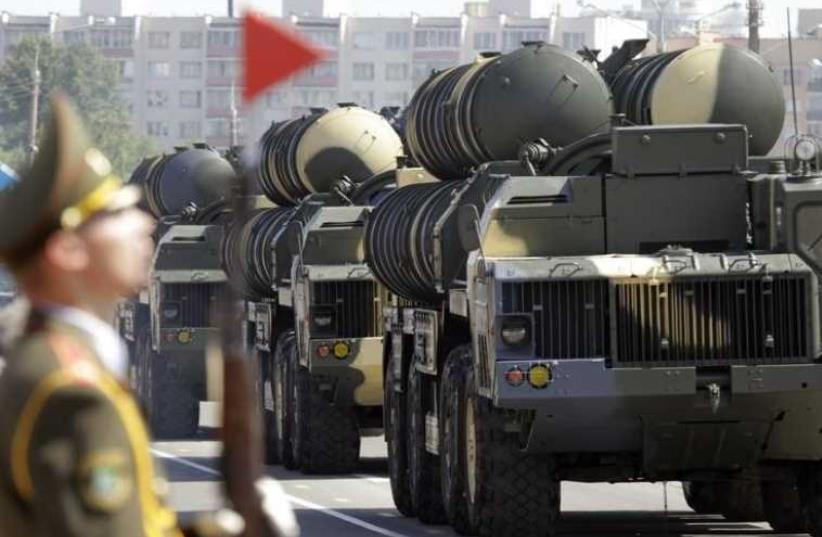 S-300 mobile missile launching systems  (photo credit: REUTERS)