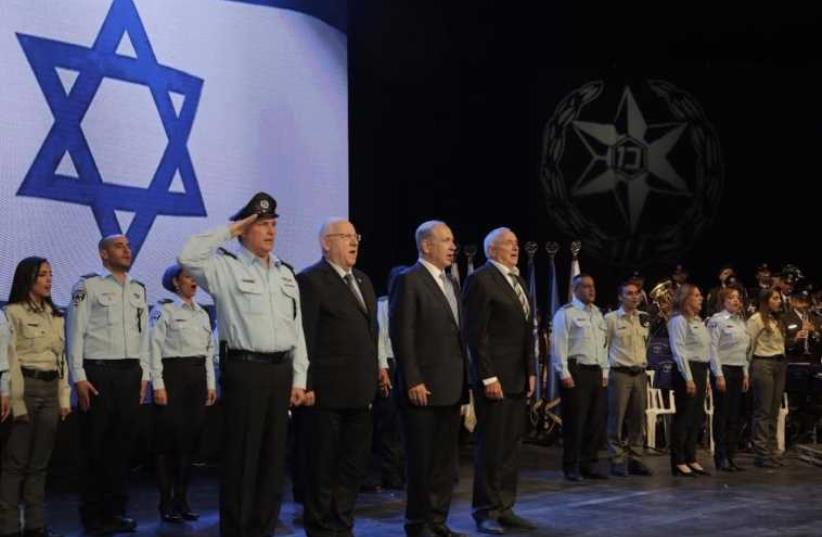 From left to right, National Police Commissioner Yochanan Danino, President Reuven Rivlin, PM Benjamin Netanyahu, and Public Security Ministry Yitzhak Aharonovich at the opening of a police training school near Beit Shemesh  (photo credit: COURTESY ISRAEL POLICE)