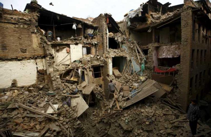 Video shows Nepal quake damage (photo credit: screenshot)