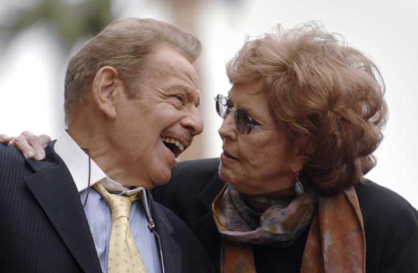 Jerry Stiller and his wife Anne Meara attend a ceremony where the couple is honored with a star on the Hollywood Walk of Fame in Los Angeles (photo credit: REUTERS)