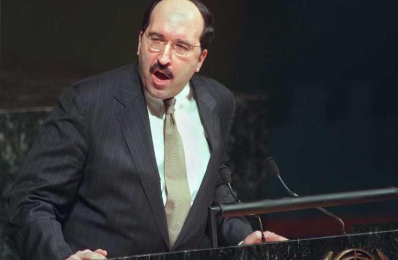 Dore Gold (photo credit: HENNY RAY ABRAMS / AFP)
