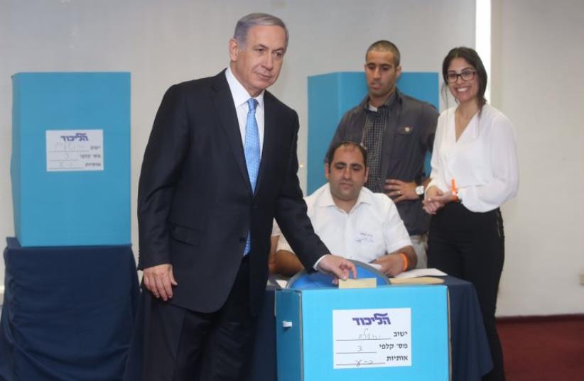 Prime Minister Benjamin Netanyahu votes in Likud central committee elections (photo credit: MARC ISRAEL SELLEM/THE JERUSALEM POST)