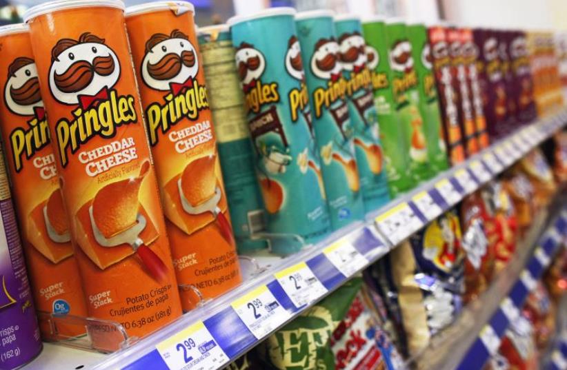 Cans of Pringles (photo credit: REUTERS)