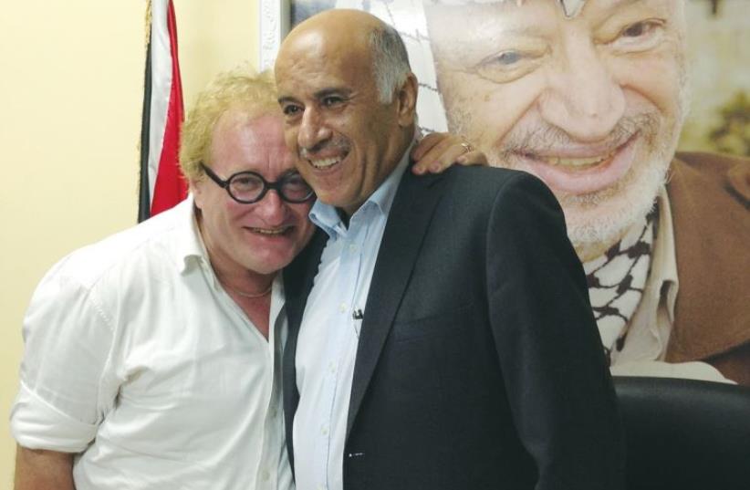 Tuvia Tenenbom with Jibril Rajoub. (photo credit: GEFEN PUBLISHING)