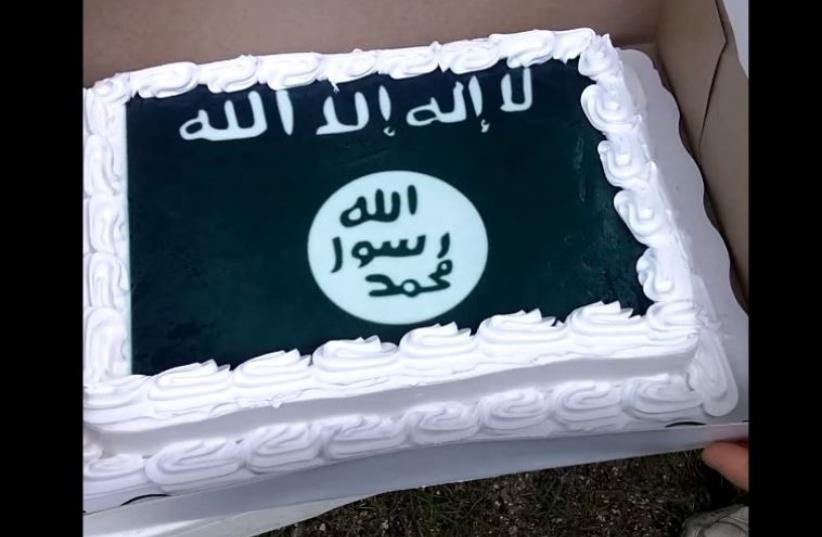 Walmart makes ISIS cake (photo credit: screenshot)