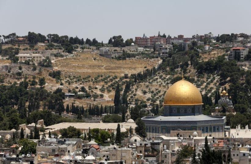 Jerusalem's Old City and the Temple Mount (photo credit: MARC ISRAEL SELLEM/THE JERUSALEM POST)
