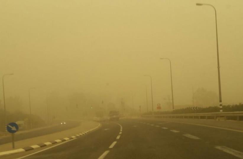 Hazy, dusty conditions in Israel (photo credit: NOAM AMIR)