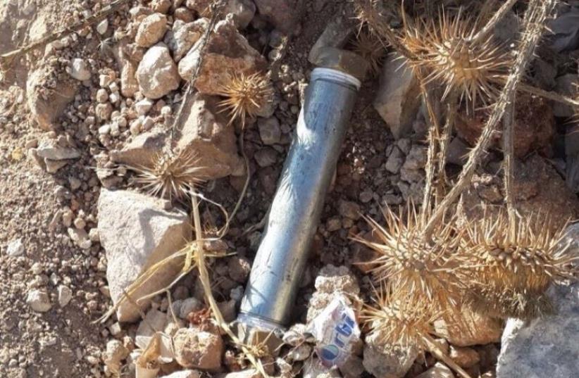 Pipe bomb found near a checkpoint to the east Jerusalem neighborhood of Issawiya, October 16, 2015 (photo credit: POLICE SPOKESPERSON'S UNIT)