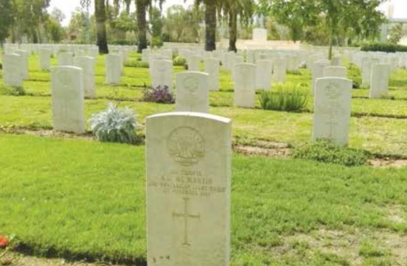 THE COMMONWEALTH WAR CEMETERY in Beersheba contains 1,241 graves of commonwealth soldiers killed in the First World War, 67 of them unidentified (photo credit: EITAN BEN NUN)
