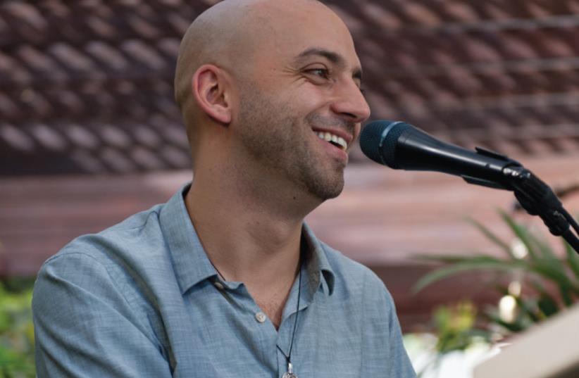 IDAN RAICHEL performs songs from his new album in the backyard of his parent’s home, where it all started.  (photo credit: LIOR KETER)