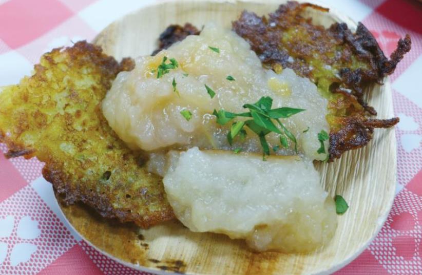 Potato latkes with roasted smashed apples and pears (photo credit: YAKIR LEVY)