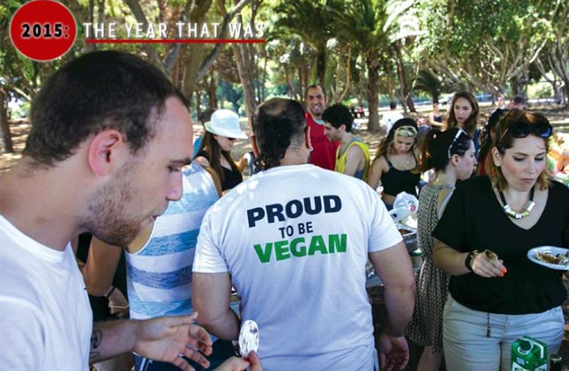 People attend a vegan picnic at Hayarkon Park in Tel Aviv (photo credit: JPOST STAFF,REUTERS)