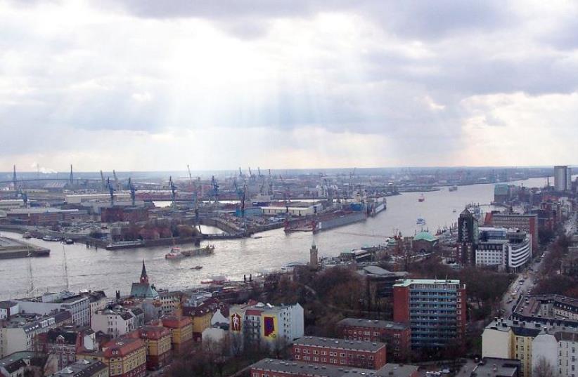 The Port of Hamburg, Germany  (photo credit: SLADER AT THE GERMAN LANGUAGE WIKIPEDIA)