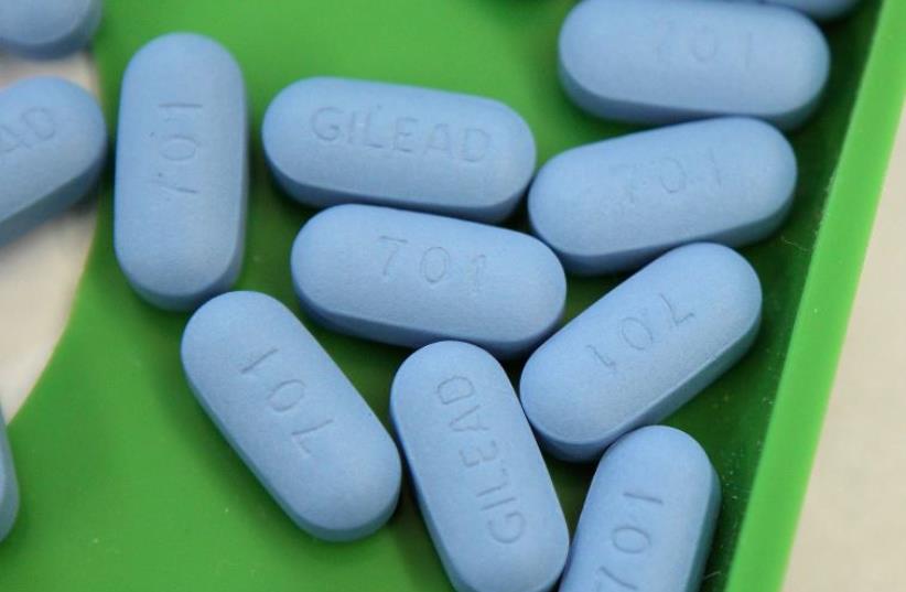 Antiretroviral pills Truvada sit at a pharmacy in California (photo credit: JUSTIN SULLIVAN/GETTY IMAGES NORTH AMERICA/AFP)