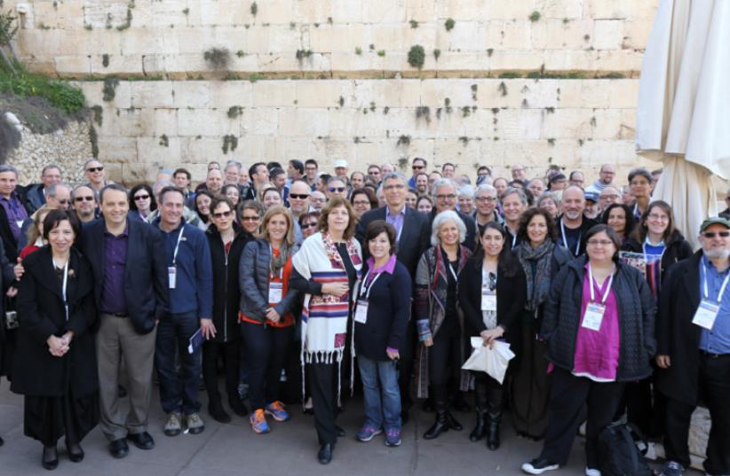 Reform Jews pray at new Western Wall egalitarian section (photo credit: Y.R)