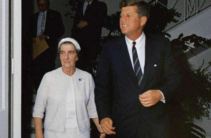 Prime minister Golda Meir with US president John F. Kennedy in December 1962 (photo credit: Wikimedia Commons)