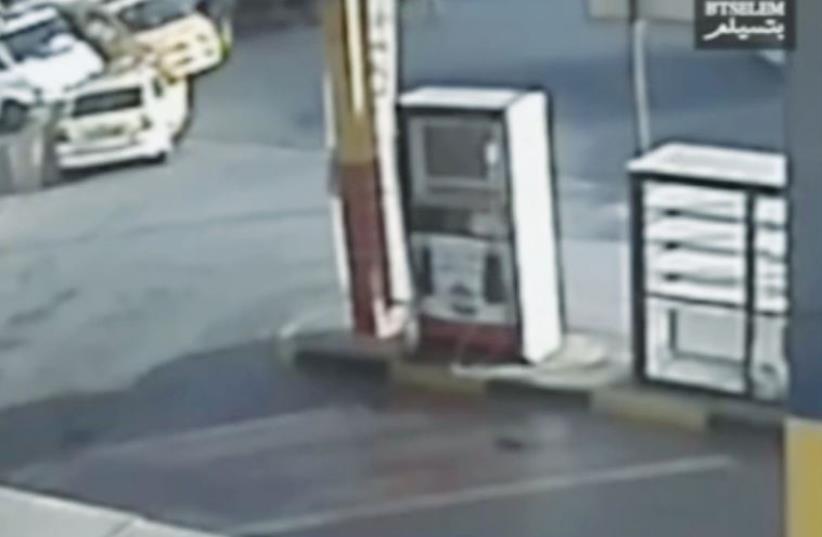 A SCREENSHOT of the video showing Col. Yisrael Shomer shooting Muhammad Ali Kasba in A-Ram in July 2015. (photo credit: screenshot)