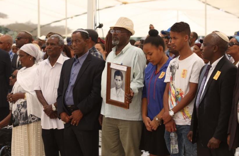 A memorial ceremony for Jewish immigrants who died on the way to Israel from Ethiopia, June 5, 2016‏ (photo credit: MARC ISRAEL SELLEM)