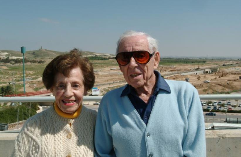 The late Dr. Howard and Lottie Marcus in 2005 during a visit to name the Marcus Family Campus (photo credit: DANI MACHLIS/BGU)