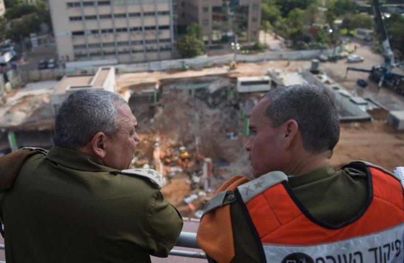 Scene of building collapse in Tel Aviv's Ramat Hachayal neighborhood (photo credit: IDF SPOKESMAN’S UNIT)