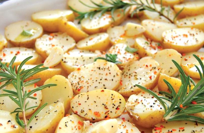 Small potatoes with rosemary and thyme (photo credit: PASCALE PEREZ-RUBIN)