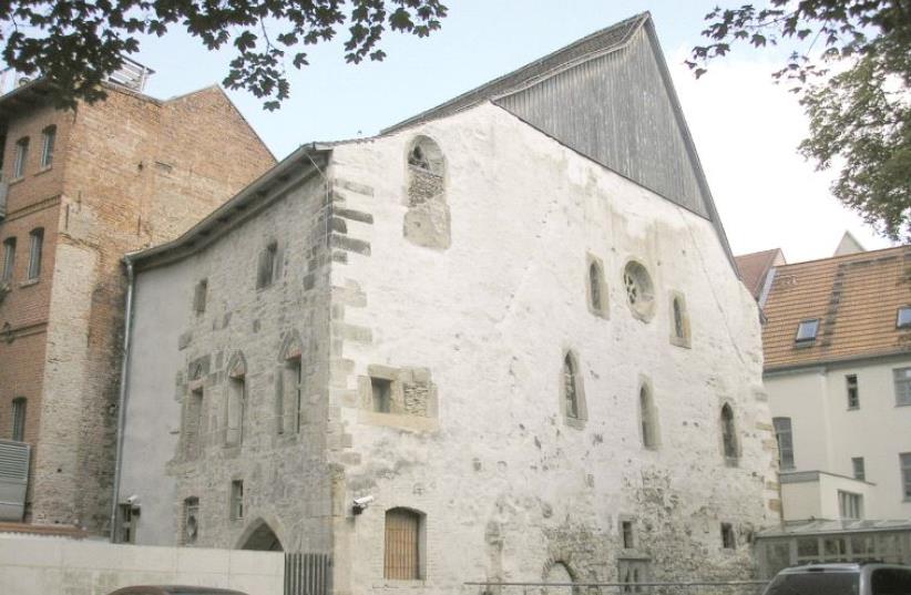 La Vieille Synagogue, la plus ancienne d’Europe (photo credit: MICHAEL SANDER/CC BY-SA 3.0 WIKIMEDIA COMMONS)