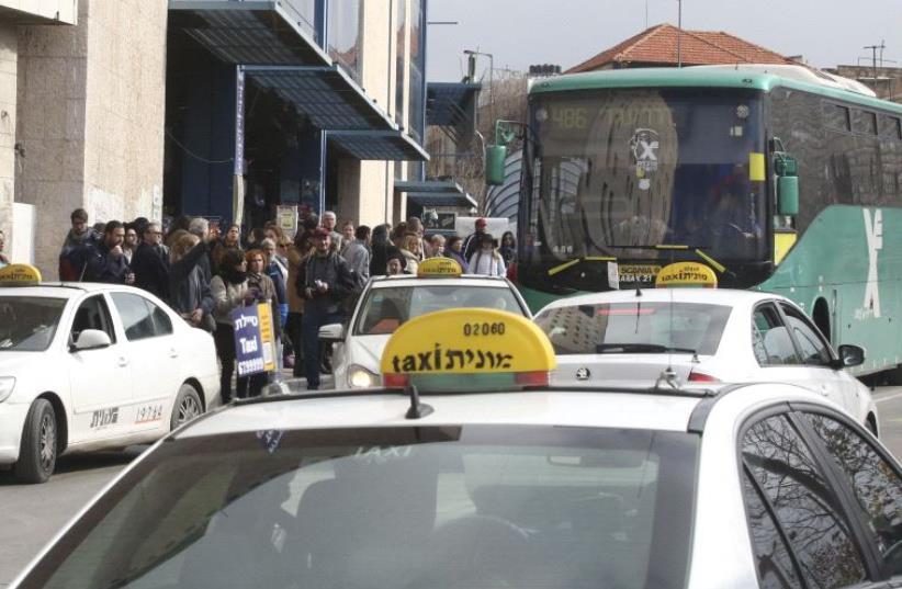 Bus strike in Jerusalem (photo credit: MARC ISRAEL SELLEM)
