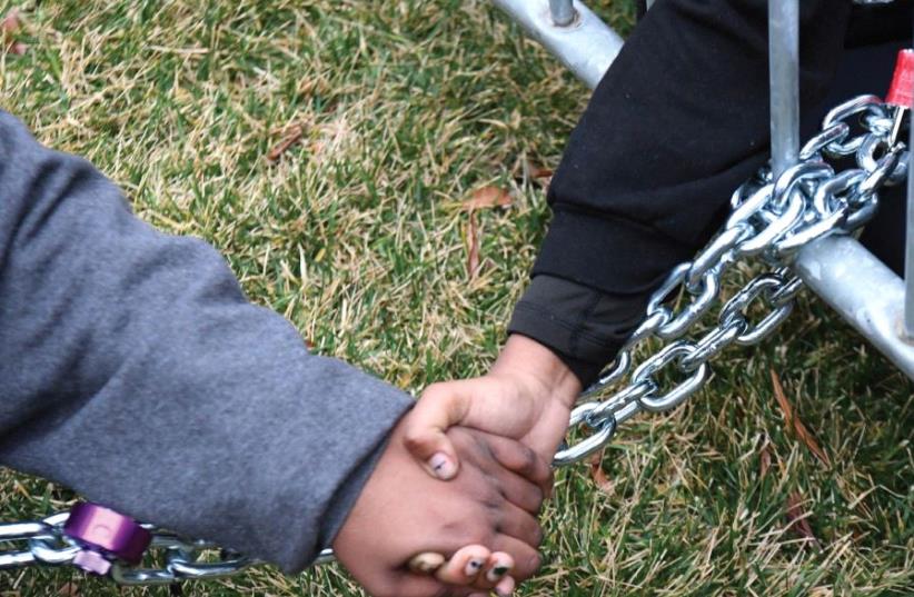 MARRIAGE SHOULD not be a prison (photo credit: REUTERS)