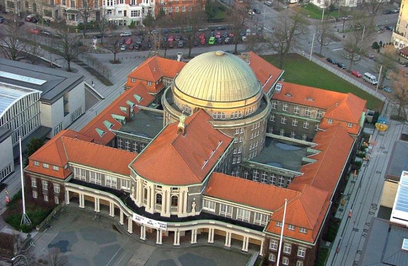 Main building of the University of Hamburg. (photo credit: WIKIMEDIA COMMONS/MERLIN SENGER)