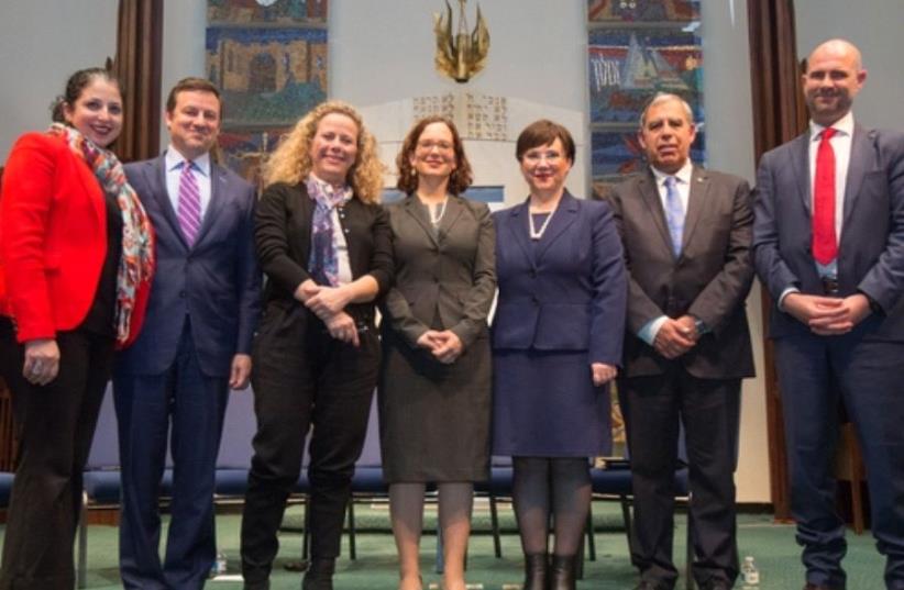 CourteA delegation of Israeli parliamentarians engaged in a dynamic Town Hall discussion to weigh in on issues impacting American Jewry  (photo credit: COURTESY OF THE RUDERMAN FAMILY FOUNDATION)