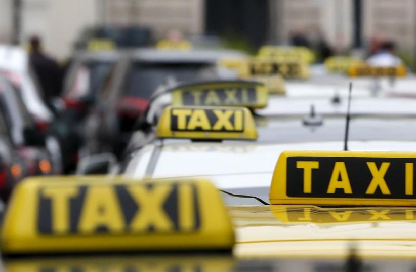 Taxi cars (photo credit: REUTERS)
