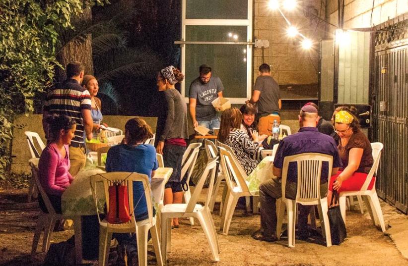True food-truck fashion: The first Kinamon event was a Mexican pop-up restaurant (photo credit: AHARON HYMAN PHOTOGRAPHY)