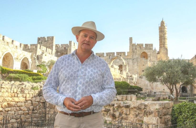 BRITISH ACTOR Hugh Bonneville at the Tower of David Museum during his two-week visit to Israel (photo credit: MARC ISRAEL SELLEM/THE JERUSALEM POST)