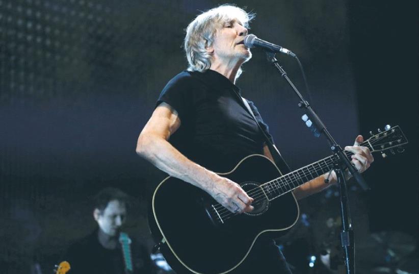 ROGER WATERS performs at the Staples Center in Los Angeles on June 20.  (photo credit: MARIO ANZUONI/REUTERS)